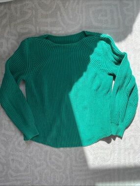 Women's Emerald Ribbed Crewneck Sweater
